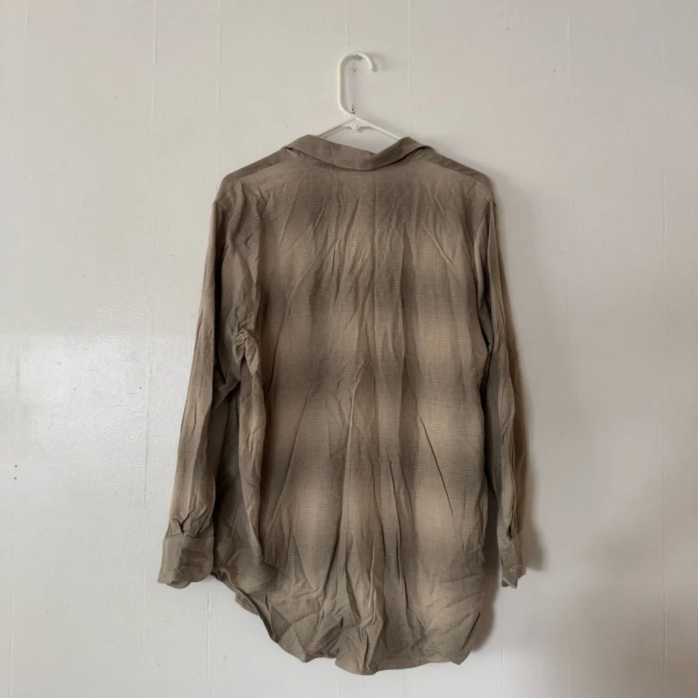 Banana Republic Rayon Button Down Shirt Small